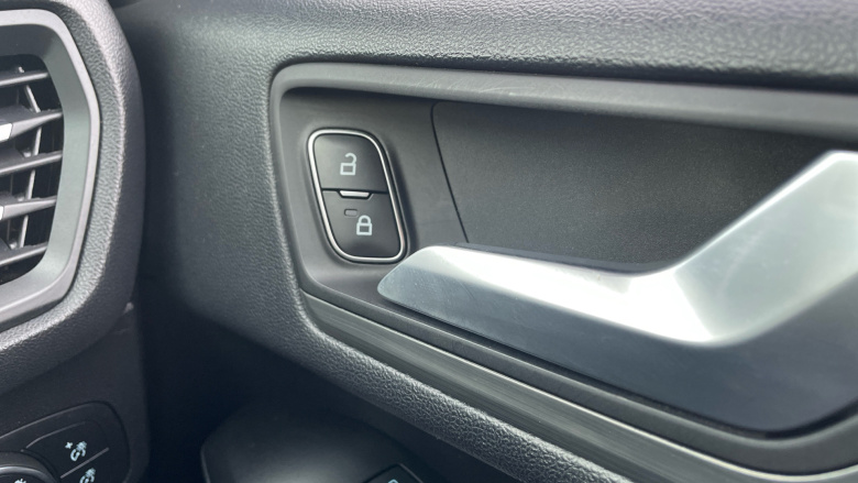 Ford Focus 1.5 EcoBlue 120 Titanium 5dr Diesel Hatchback